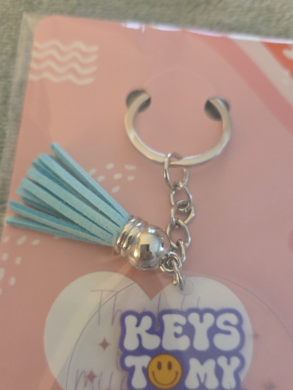 Tassel Keychain - Picture 3 of 4